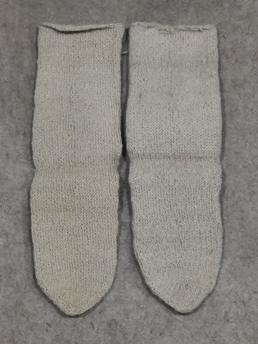 جوراب پشمی سنتی