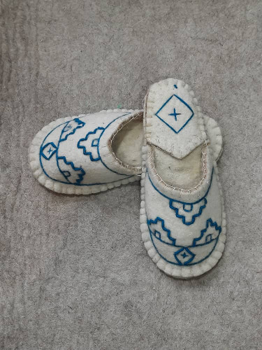 دمپایی نمدی پسرانه