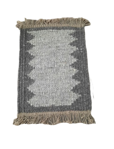 فرش نمدی پادری